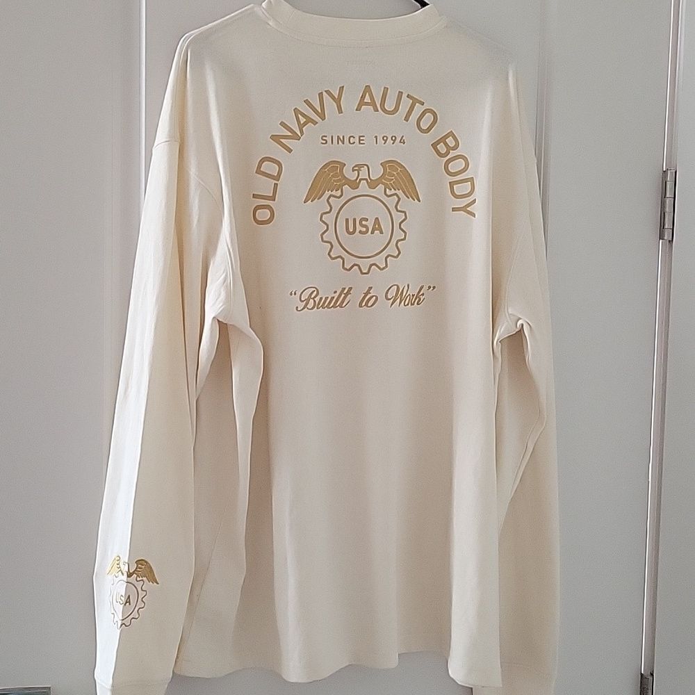 Old Navy Auto Body USA Cream Graphic T-Shirt Long Sleeves 100 Cotton XL TALL Nwt